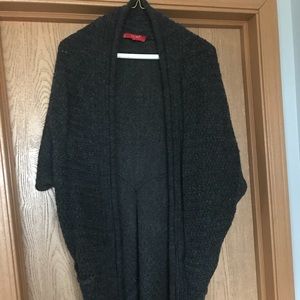 Short Sleeve Sweater, Size L